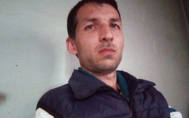 Таджикская семья с маленькими детьми застряла в Абхазии