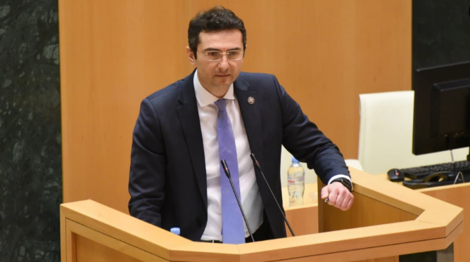 Новым спикером парламента Грузии стал Кахабер Кучава