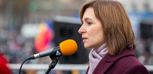 Президент Молдовы распустила парламент и назначила досрочные выборы