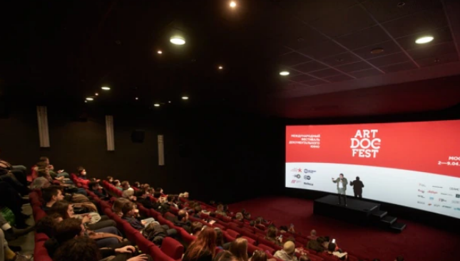 Гран-при «Артдокфеста» получил снятый с показа фильм о чеченском гее-бойце MMA