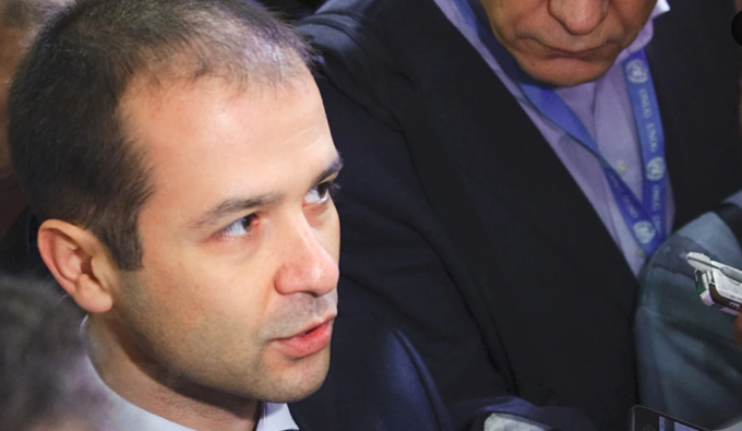 Максим Гвинджия назначен помощником Аслана Бжания по международным делам
