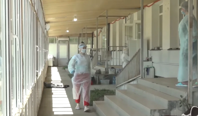 В Абхазии за два дня от коронавируса скончались три человека