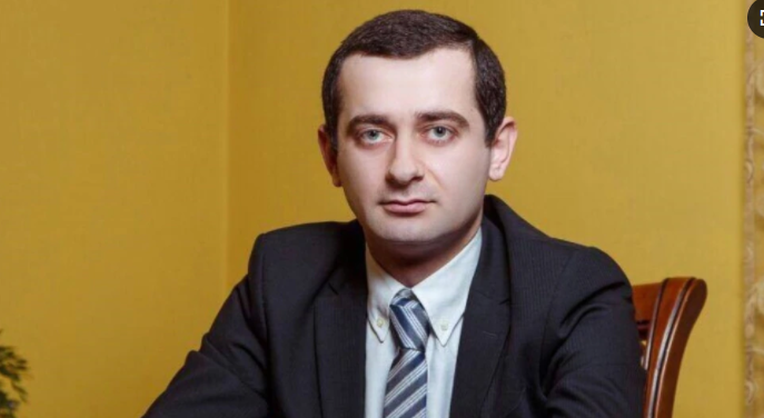 Скандальный экс-чиновник баллотируется в абхазский парламент по Гальскому округу