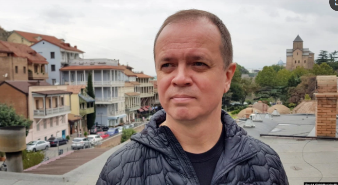 Адвокатская палата приостановила статус переехавшего в Грузию юриста Павлова