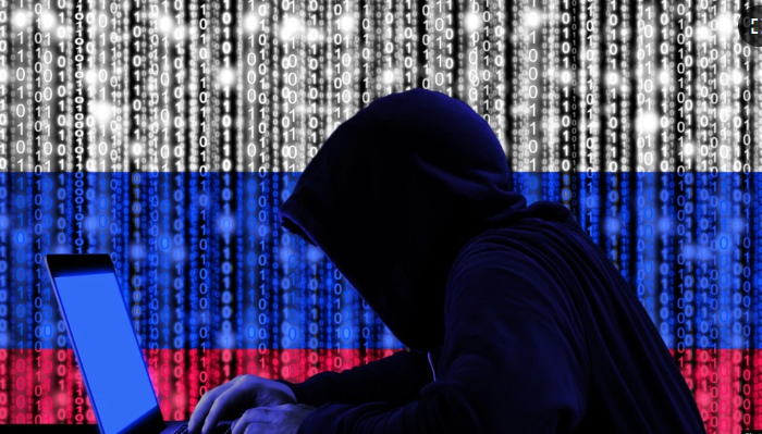 Путин обязал глав организаций давать сотрудникам ФСБ доступ к их сетям