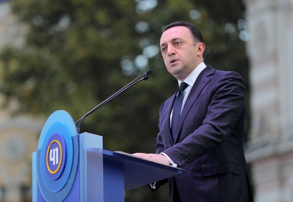 პრემიერი განმარტავს, რატომ გაუქმდა საქართველოში "მწვანე პასპორტები"