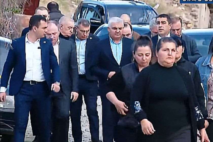 "ქართული ოცნების" წევრები კირბალში ჩავიდნენ
