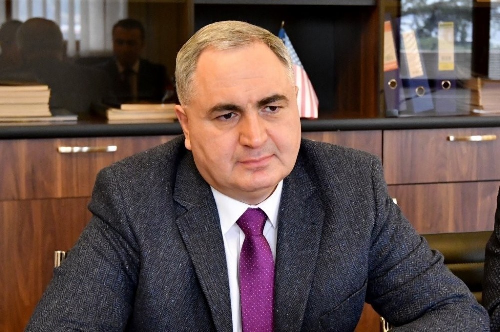 საფინანსო-საბიუჯეტო კომიტეტის თავმჯდომარე ეკონომიკის 4-5%-იან რეცესიას ელოდება
