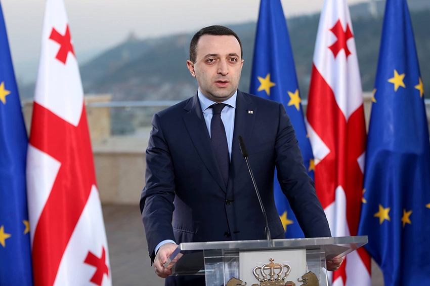 პრემიერი – "სამწუხაროდ, ჩვენი თანამოქალაქეები "ომის პარტიის" წარმომადგენლებს მიჰყავთ უკრაინაში"