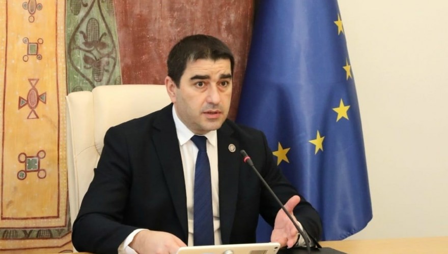 პაპუაშვილმა ტერორთან გაათანაბრა პოლიტიკოსისთვის "მოღალატის" წოდება