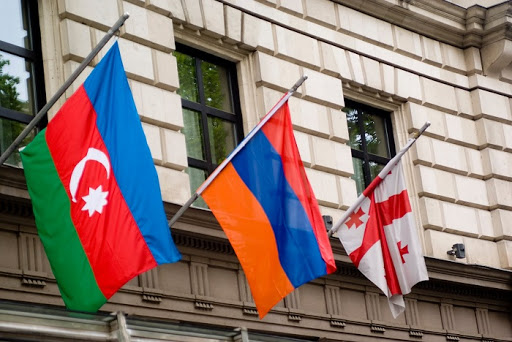 იცავს თუ არა საქართველო თამაშის წესებს