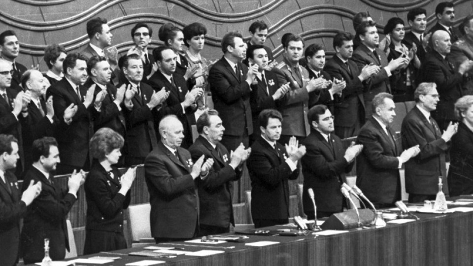 Миллиардеры попросили ЦБ ввести «спецкурсы» валют, как в СССР