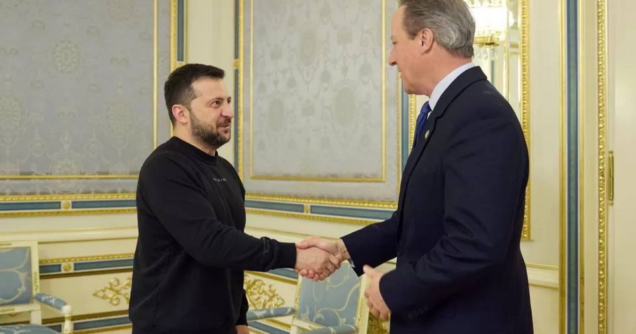 Cameron visits Kyiv on first foreign trip