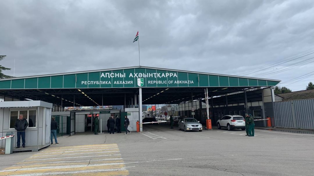 აფხაზეთი პანდემიის გამო რუსეთთან დე ფაქტო საზღვრის ჩაკეტვას აღარ აპირებს