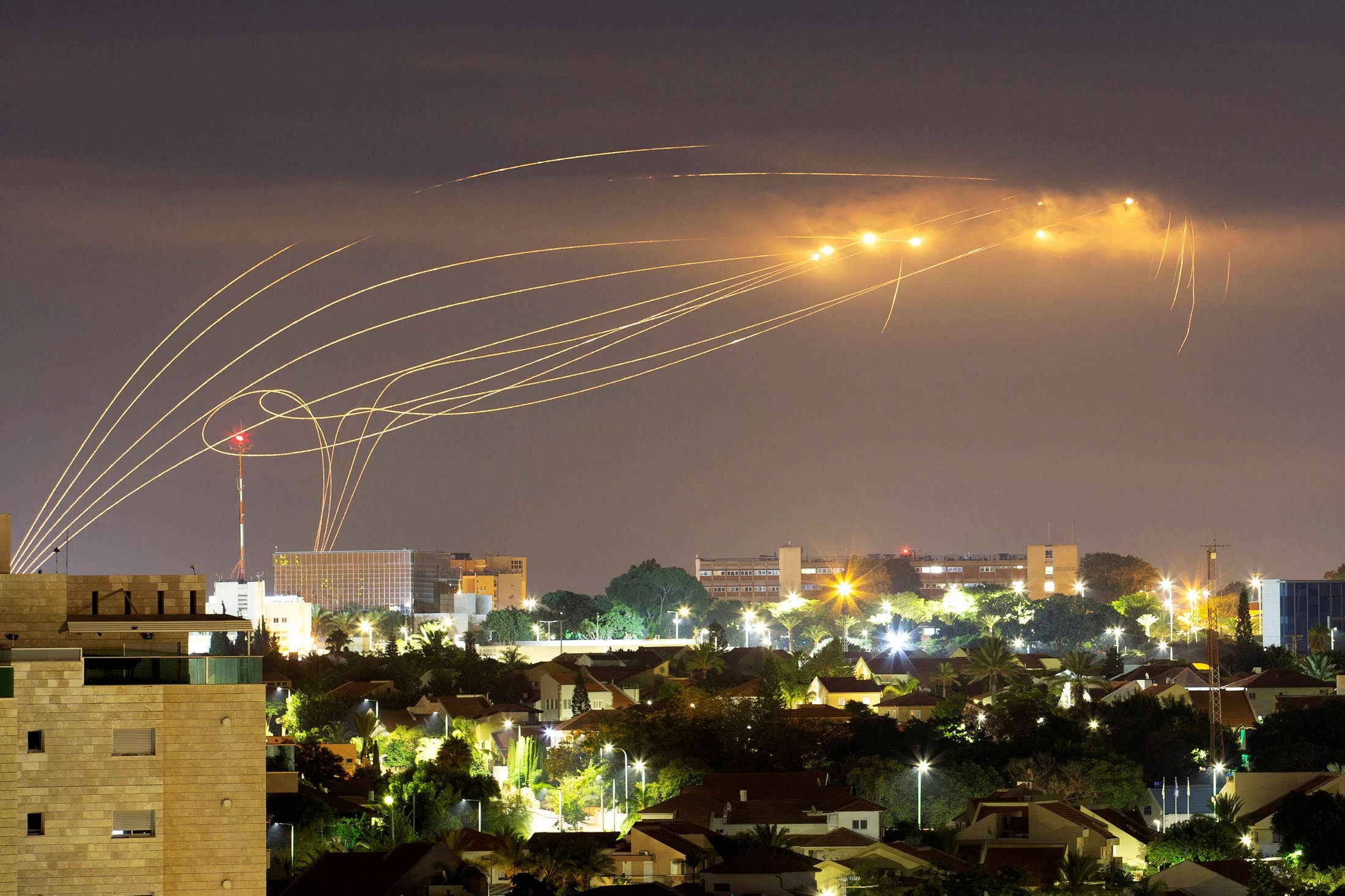 Israel-Gaza: Rockets pound Israel after militants killed